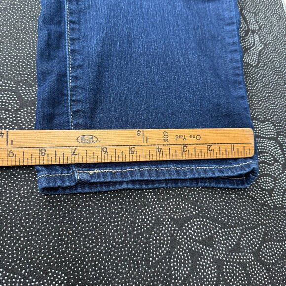 Levi Strauss Womens Size 20M Blue Signature Curvy Straight Jeans Dark Wash Denim - Picture 8 of 10